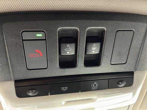 Used 2023 Nissan Rogue SL w/ SL Premium Package AWD/4WD image 43
