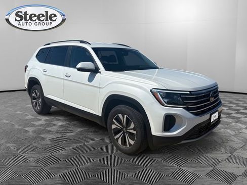New 2026 Volkswagen Atlas SE image 7