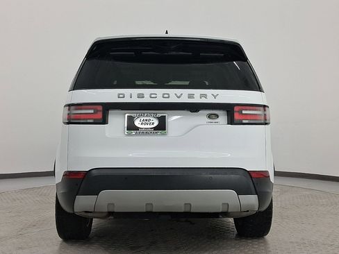 Used 2018 Land Rover Discovery HSE image 10