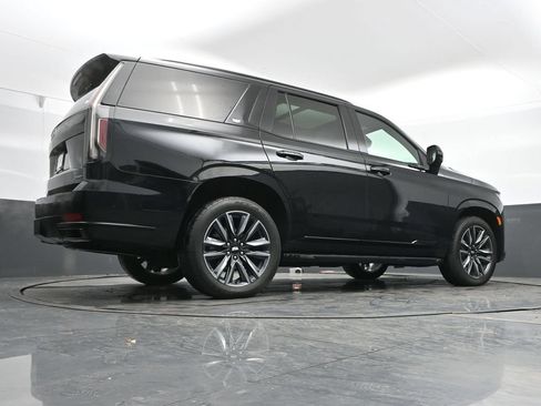 Used 2023 Cadillac Escalade Sport AWD/4WD image 44
