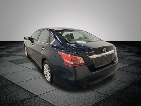 Used 2013 Nissan Altima 2.5 S image 5