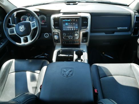 Used 2016 RAM 1500 Laramie w/ Convenience Group AWD/4WD image 10