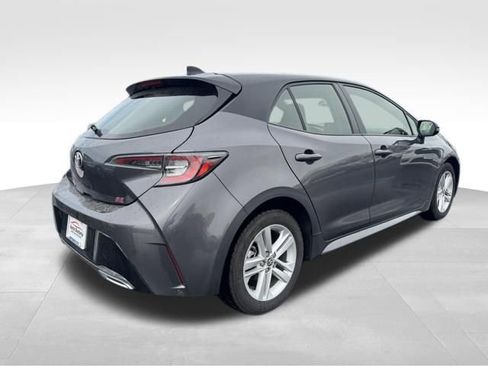 Used 2022 Toyota Corolla SE w/ SE Preferred Package FWD image 8