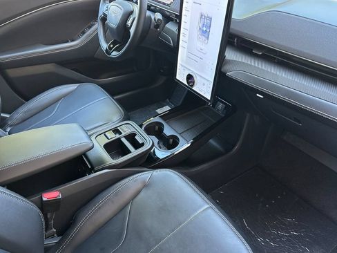 New 2026 Ford Mustang Mach-E Select RWD image 11