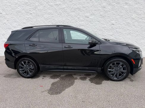Used 2023 Chevrolet Equinox RS w/ RS Leather Package FWD image 2