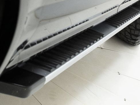 Used 2019 Ford F150 Lariat image 22