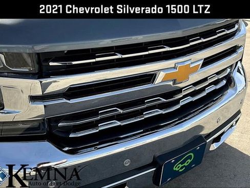 Used 2021 Chevrolet Silverado 1500 LTZ w/ LTZ Premium Package image 40