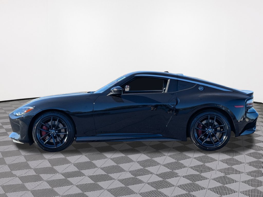 New 2026 Nissan Z Performance w/ Floor Mat Package RWD image 2