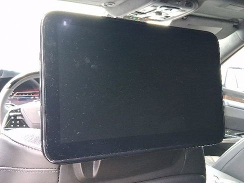 Used 2026 Cadillac Escalade Platinum Sport w/ LPO, Floor Liner Package RWD image 30