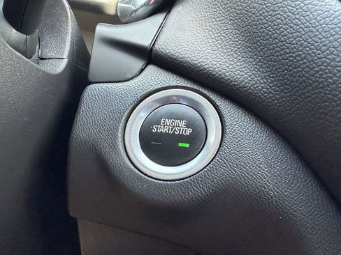 Certified 2023 Chevrolet Equinox LT AWD/4WD image 27