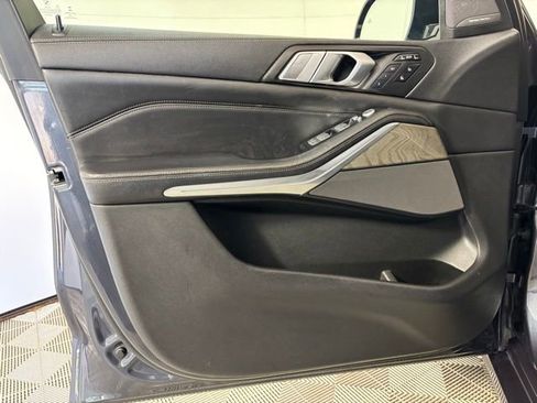 Used 2019 BMW X7 xDrive40i w/ Premium Package AWD/4WD image 10