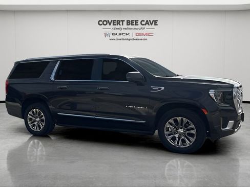Certified 2023 GMC Yukon XL Denali image 12
