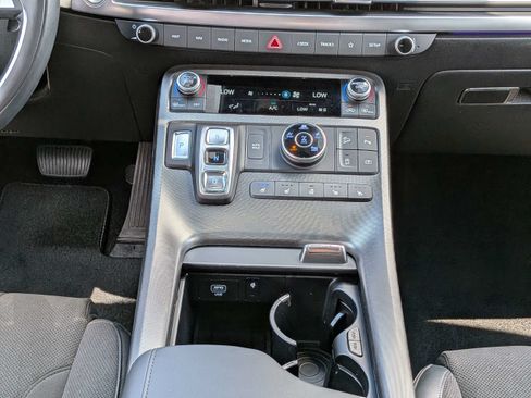 Certified 2025 Hyundai Palisade Calligraphy AWD/4WD image 20