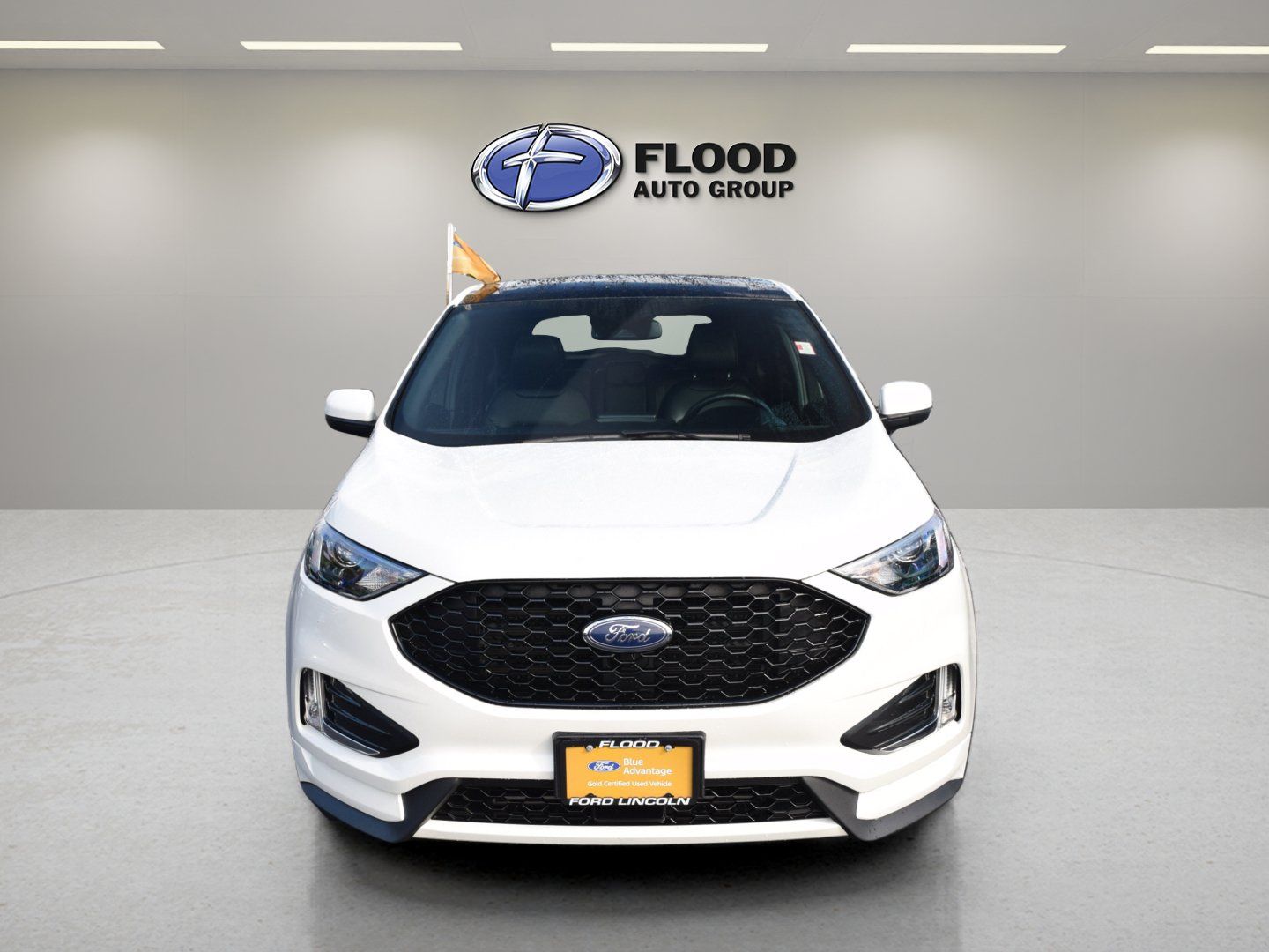 Used 2023 Ford Edge ST-Line AWD/4WD image 2
