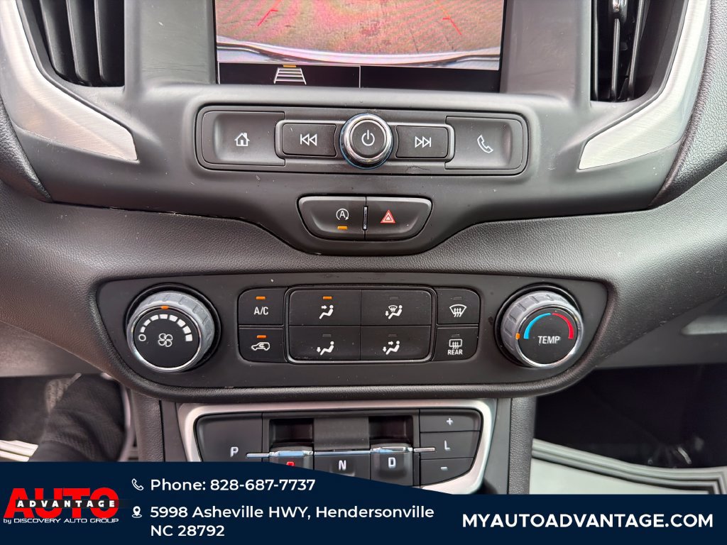 Used 2024 GMC Terrain SLE AWD/4WD image 18