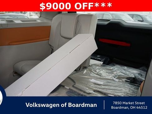 New 2025 Volkswagen ID. Buzz 1st Edition image 14