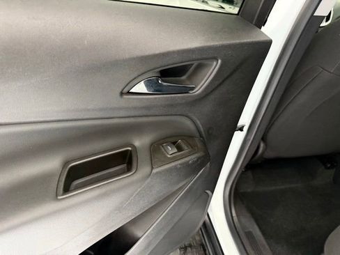 Used 2023 Chevrolet Equinox LT w/ LPO, Floor Liner Package AWD/4WD image 19