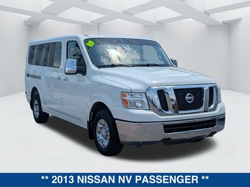 Used 2013 Nissan NV 3500 SV w/ Technology Pkg RWD image 3