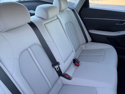 Used 2023 Hyundai Sonata SEL w/ Convenience Package image 18