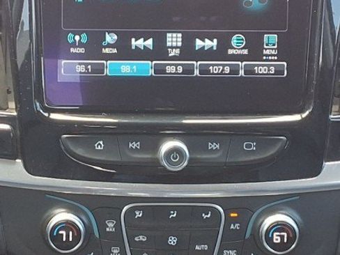Used 2019 Chevrolet Traverse LT AWD/4WD image 17