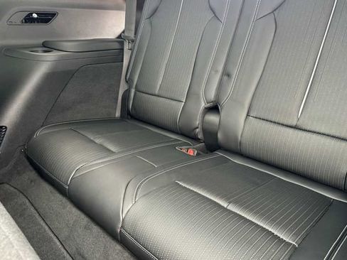 New 2026 Cadillac Vistiq Premium Luxury w/ LPO, Floor Liner Package AWD/4WD image 15