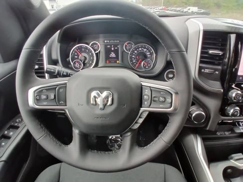 New 2026 RAM 1500 Big Horn AWD/4WD image 20