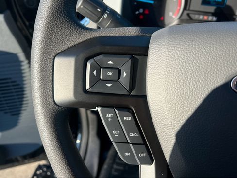 New 2026 Ford F650 Reg Cab image 15