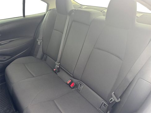 Used 2021 Toyota Corolla LE image 13
