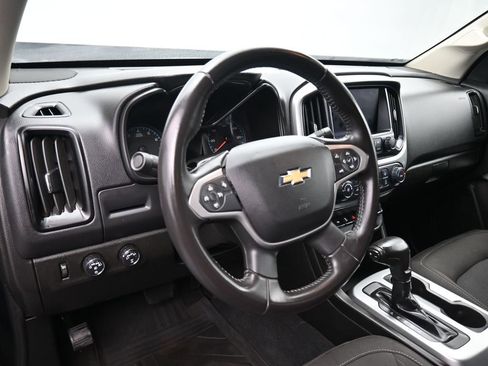 Used 2021 Chevrolet Colorado LT w/ Safety Package image 13