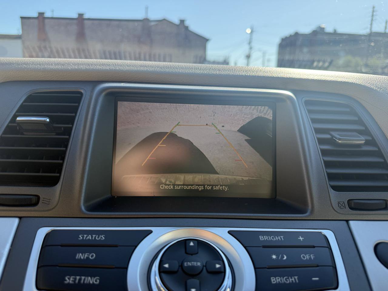Used 2011 Nissan Murano SL FWD image 11