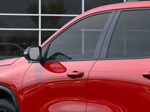 New 2026 Chevrolet Traverse RS image 32