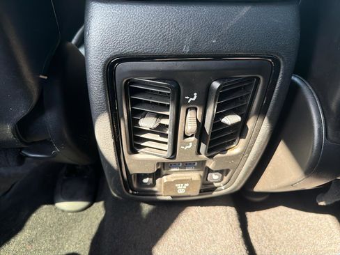 Used 2022 Dodge Durango GT AWD/4WD image 23