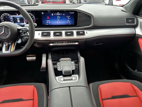 Used 2024 Mercedes-Benz GLE 63 AMG S image 4