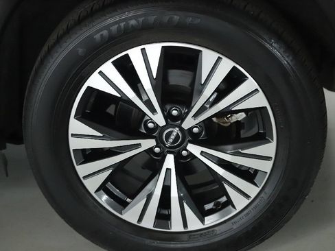 Certified 2023 Nissan Rogue SV AWD/4WD image 39