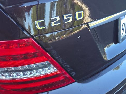 Used 2012 Mercedes-Benz C 250 Sedan image 10