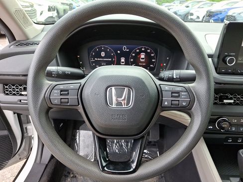 Certified 2023 Honda Accord EX image 20