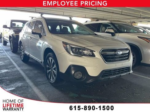 Used 2018 Subaru Outback 3.6R Touring AWD/4WD image 1