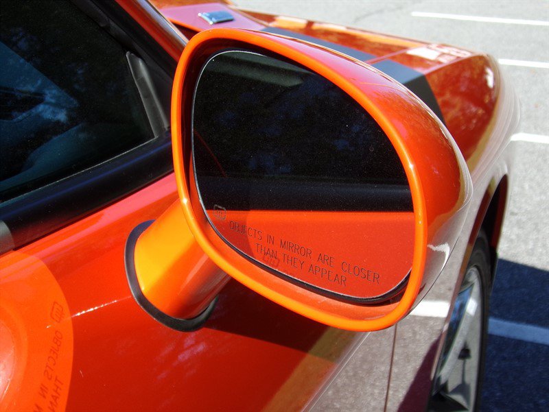 Used 2009 Dodge Challenger R/T RWD image 16