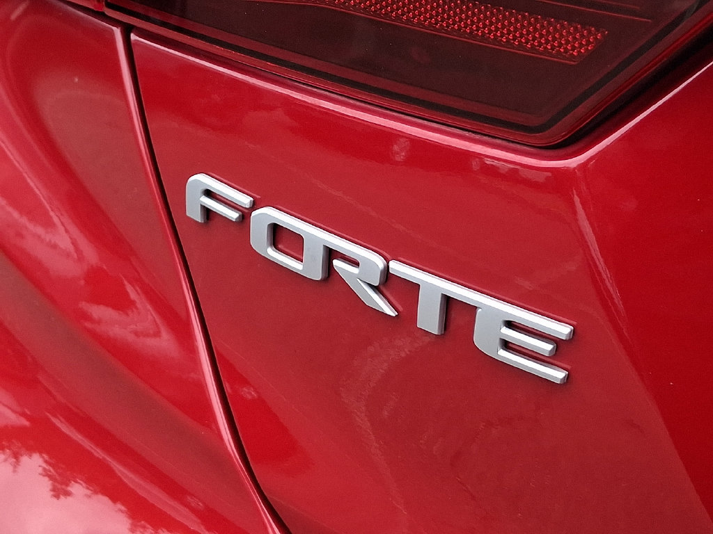 Used 2024 Kia Forte LXS FWD image 29