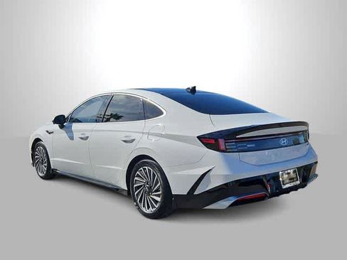 Certified 2025 Hyundai Sonata Limited image 6