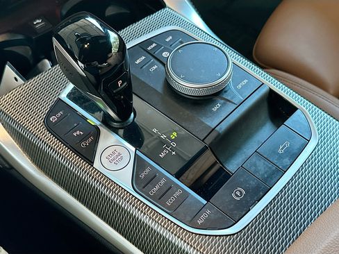 Certified 2023 BMW 430i Convertible w/ M Sport Package image 17