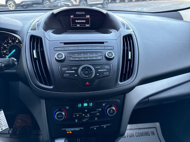 Used 2017 Ford Escape SE FWD image 19