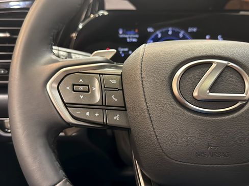 Used 2024 Lexus NX 250 FWD w/ Towing Package (2000 Lbs) image 23