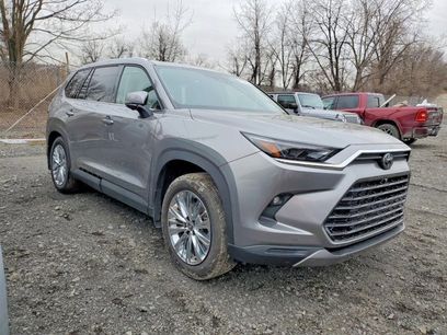 Used 2025 Toyota Grand Highlander AWD