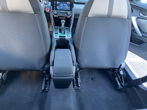 Used 2018 Honda Civic EX-T image 16