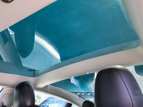 Used 2023 Tesla Model 3 Standard Range RWD image 19