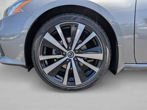 Used 2022 Nissan Altima 2.5 SR FWD image 23