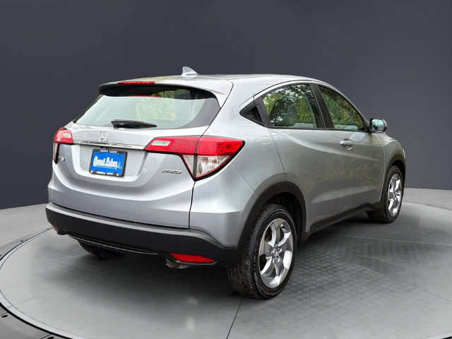 Used 2021 Honda HR-V LX image 5