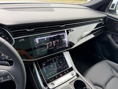 New 2026 Audi Q8 Premium Plus AWD/4WD image 18
