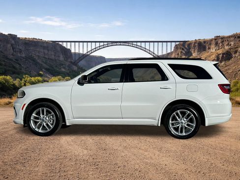 Used 2024 Dodge Durango GT AWD/4WD image 6